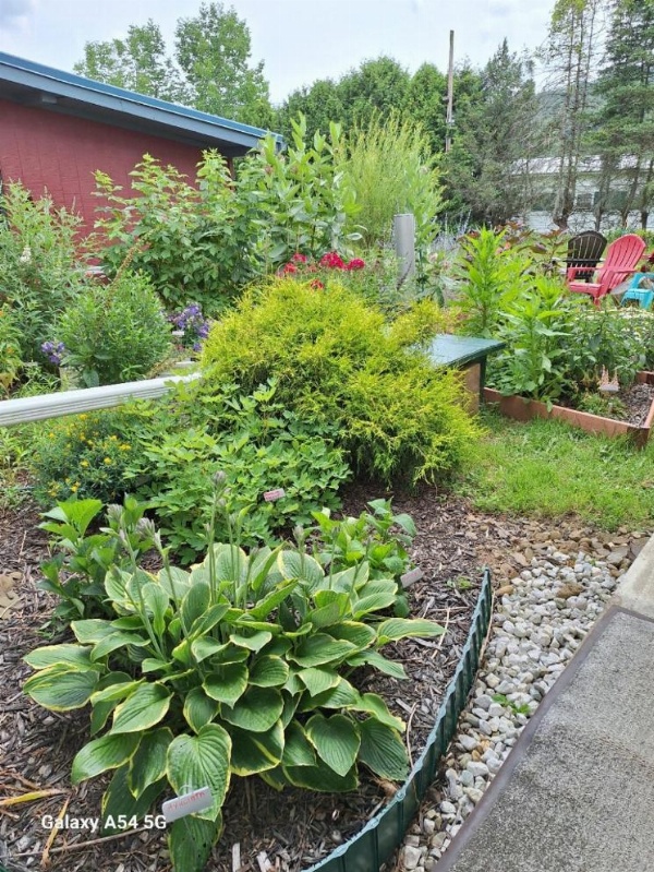 Rest Stop 6 Inn image 6